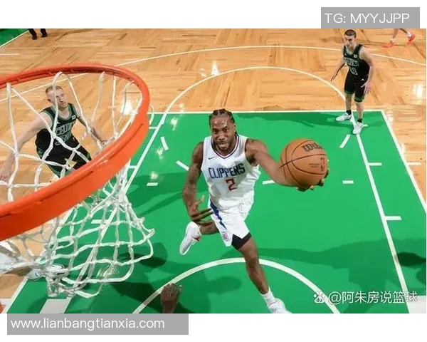 凯尔特人与雄鹿的巅峰对决360度全景解析精彩瞬间回顾 凯尔特人与雄鹿的巅峰对决360度全景解析精彩瞬间回顾